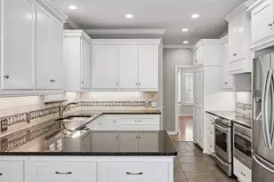 3323 Shellbrook Ct, Arlington, TX 76016 - Photo 11