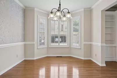 3323 Shellbrook Court, Arlington, TX 76016 - Photo 9