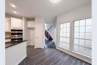 7707 Windmere Court, Irving, TX 75063 - Photo 11