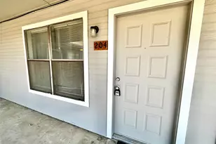 2526 W Prairie St, Denton, TX 76201 - Photo 3
