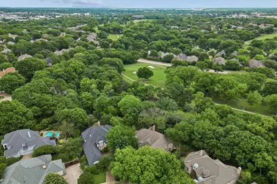 1724 Pembroke Lane, McKinney, TX 75072 - Photo 3