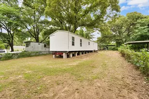 117 Crestwood Dr, Mabank, TX 75156 - Photo 1