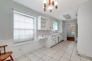 4053 Glenbrook Dr, Arlington, TX 76015 - Photo 13