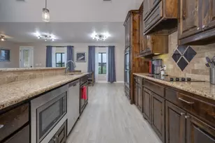 4709 Prairie Hill Ct, Dish, TX 76247 - Photo 9
