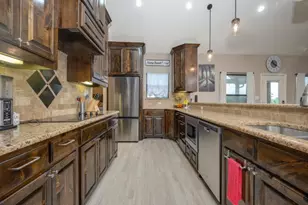 4709 Prairie Hill Ct, Dish, TX 76247 - Photo 7
