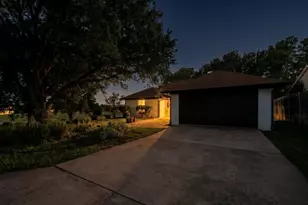 2109 Marin, Carrollton, TX 75006 - Photo 5