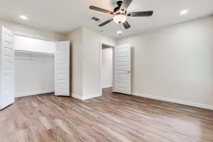 7812 Bruton Rd, Dallas, TX 75217 - Photo 17
