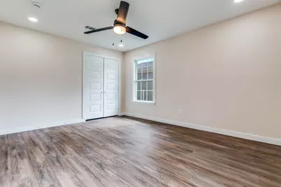 7812 Bruton Road, Dallas, TX 75217 - Photo 19