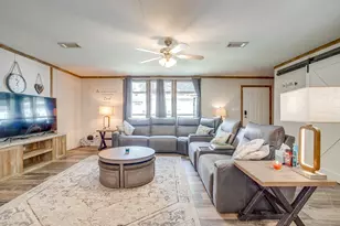 1804 Coral Rd, Pelican Bay, TX 76020 - Photo 7