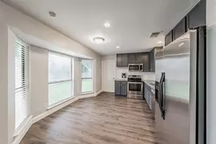 514 Parsley Ln, Euless, TX 76039 - Photo 11