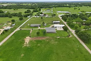 421 Co Rd 3342, Paradise, TX 76073 - Photo 1