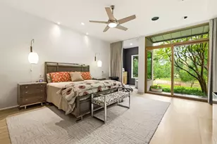 9 Hallshire Ct, Dallas, TX 75225 - Photo 15