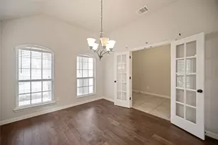 2306 Lucerne Dr, Rowlett, TX 75089 - Photo 3