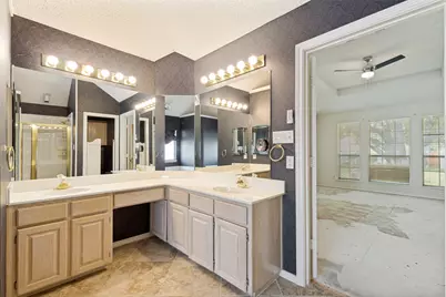 1109 Wild Cherry Drive, Carrollton, TX 75010 - Photo 17