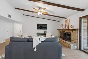 2213 Proctor, Carrollton, TX 75007 - Photo 9