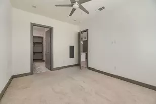2700 Old Denton Rd, Carrollton, TX 75007 - Photo 13