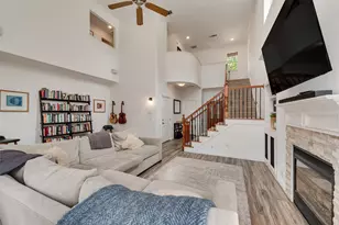 5735 Richmond Ave, Dallas, TX 75206 - Photo 3
