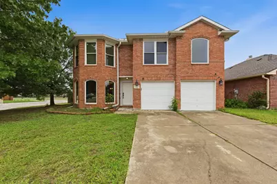 829 Elbe Drive, Arlington, TX 76001 - Photo 1