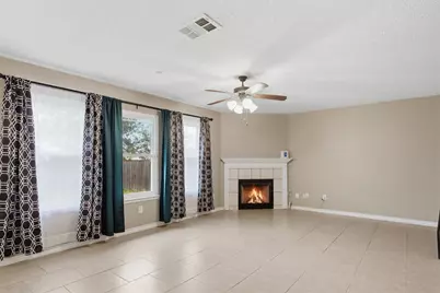 829 Elbe Drive, Arlington, TX 76001 - Photo 13
