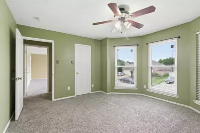 829 Elbe Drive, Arlington, TX 76001 - Photo 31
