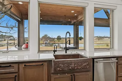 613 Kiowa Drive W, Lake Kiowa, TX 76240 - Photo 21