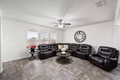 15860 Farringdon Street, Fort Worth, TX 76247 - Photo 13