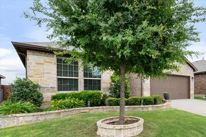 15860 Farringdon Street, Fort Worth, TX 76247 - Photo 39