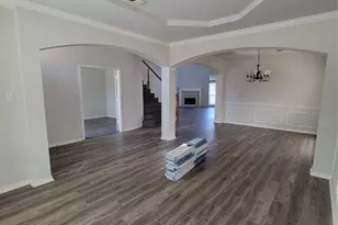 5400 Meadow Valley Dr, Fort Worth, TX 76123 - Photo 3