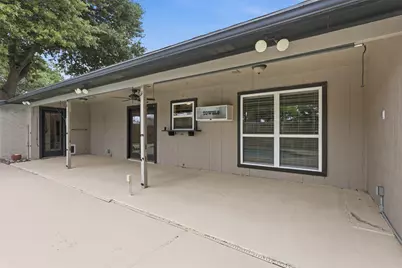 5527 Meadow Oak Street, North Richland Hills, TX 76180 - Photo 21