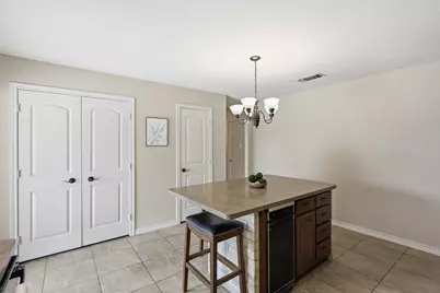 5527 Meadow Oak Street, North Richland Hills, TX 76180 - Photo 13