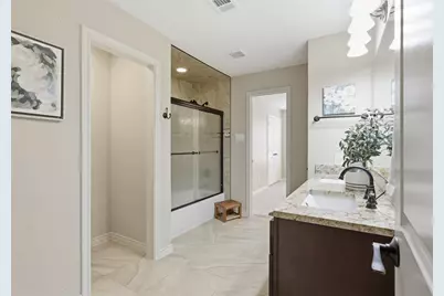 5527 Meadow Oak Street, North Richland Hills, TX 76180 - Photo 19