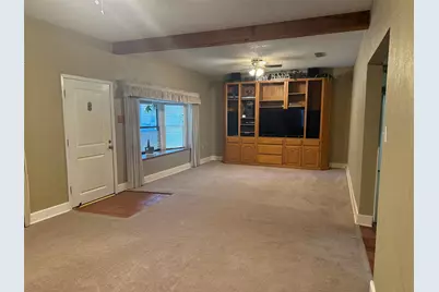 643 E South Street, Whitesboro, TX 76273 - Photo 7