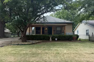 643 E South St, Whitesboro, TX 76273 - Photo 3