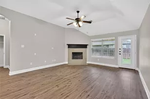 7612 Truchard Dr, Fort Worth, TX 76179 - Photo 9