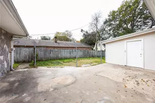 2503 Bois D'Arc St, Commerce, TX 75428 - Photo 21