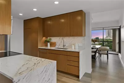 3831 Turtle Creek Boulevard #7E, Dallas, TX 75219 - Photo 11
