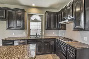 12112 Abernathy Cir, McKinney, TX 75071 - Photo 15