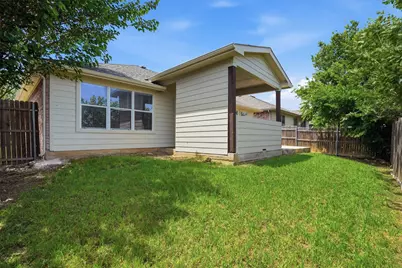 5800 Blue Ribbon Road, Fort Worth, TX 76179 - Photo 7