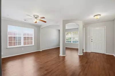 5800 Blue Ribbon Road, Fort Worth, TX 76179 - Photo 9