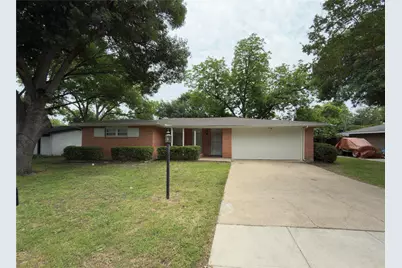 2008 Bradford Drive, Arlington, TX 76010 - Photo 1