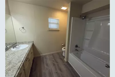 2008 Bradford Drive, Arlington, TX 76010 - Photo 7