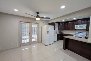 6646 E Lovers Ln, Dallas, TX 75214 - Photo 3