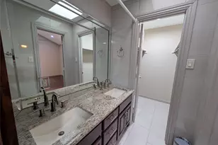 6646 E Lovers Ln, Dallas, TX 75214 - Photo 11