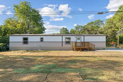 1121 Pawnee Trail, Granbury, TX 76048 - Photo 25
