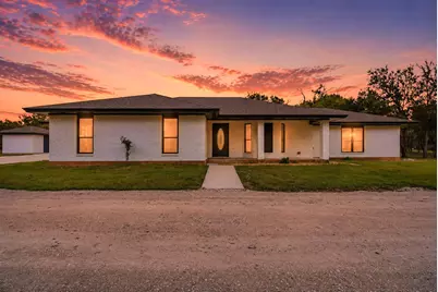 1070 Diamond Oaks Road, Stephenville, TX 76401 - Photo 1