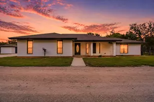 1070 Diamond Oaks Rd, Stephenville, TX 76401 - Photo 1