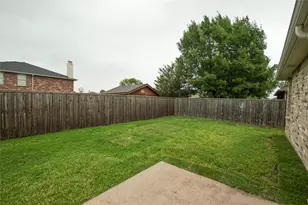 1501 Fieldstone Dr, Little Elm, TX 75068 - Photo 33