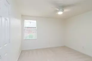 1501 Fieldstone Dr, Little Elm, TX 75068 - Photo 15