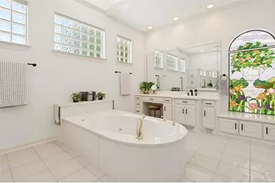 8619 Royalbrook Court, Dallas, TX 75243 - Photo 25