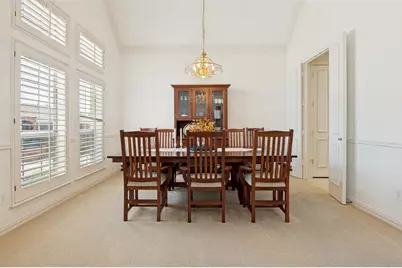 8619 Royalbrook Court, Dallas, TX 75243 - Photo 9